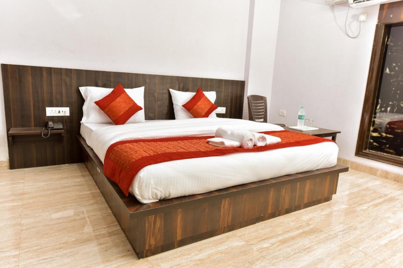 Hôtel Rbm Residency à Gurgaon Extérieur photo